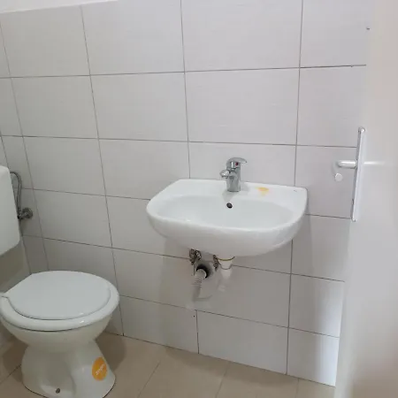 Daire Opus Two - Private Parking *